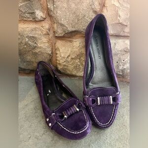 Laura Ashley Suede Gwen Driving Loafers Eggplant Purple FABULOUS Wrap buckle sz8